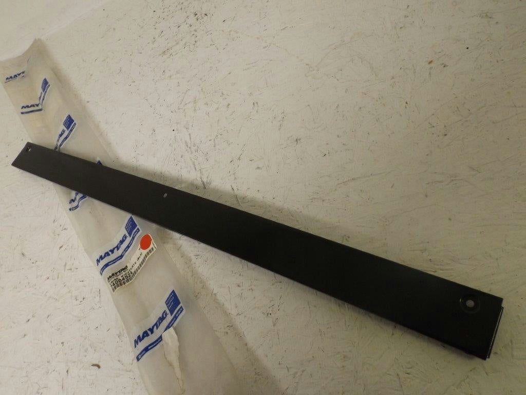 MAYTAG WHIRLPOOL STOVE 74004524 KICKPLATE TRIM (BLK) NEW MAYTAG WHIRLPOOL STOVE 74004524 KICKPLATE TRIM (BLK) NEW